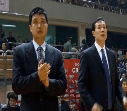 霍姆格倫與,基迪昔日商,戰情谊犹存,星空体育,XingKong,星空体育网址,星空app,星空官网,星空集团